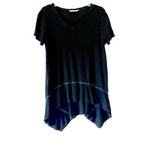 Paper Crane | Black Waffle Knit Thermal V-Neck Peplum Hi-Lo Top, Medium